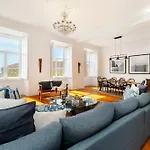Whome Majestic With Breathtaking River Views Lisboa