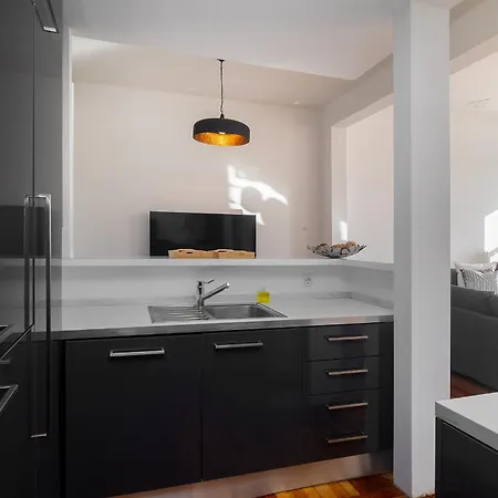 Whome Majestic With Breathtaking River Views Lissabon